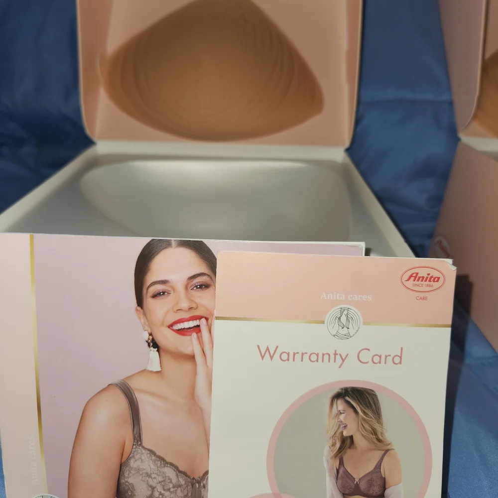 Anita Soft Touch Silicone Breast Form. - Picture 1 of 3